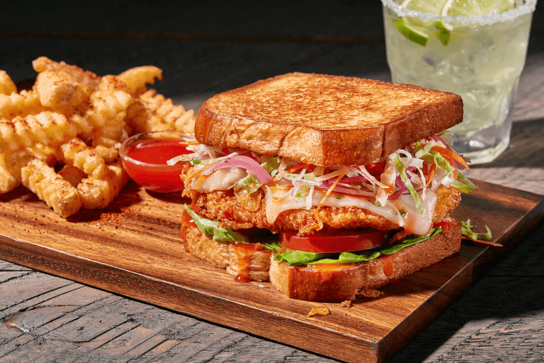 Fried Chicken Sandwich ($2794JMD)